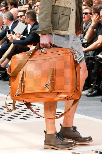Look 55